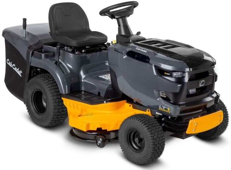 Záhradný traktor CUB CADET LT1 R86