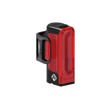 LEZYNE Zadné svetlo STRIP PRO Ai ALERT 400+