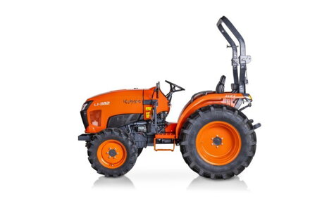 Traktor Kubota L1382D Rops